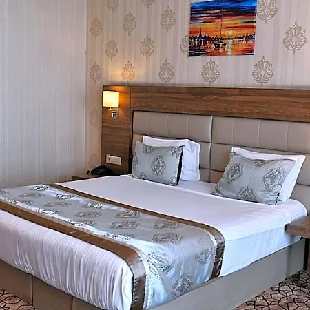 Royal 4* İnegöl