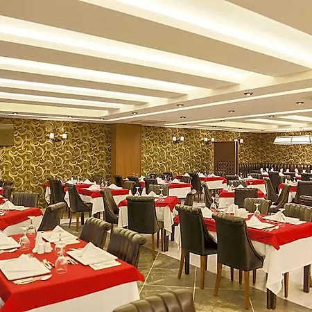 Royal Otel 4*